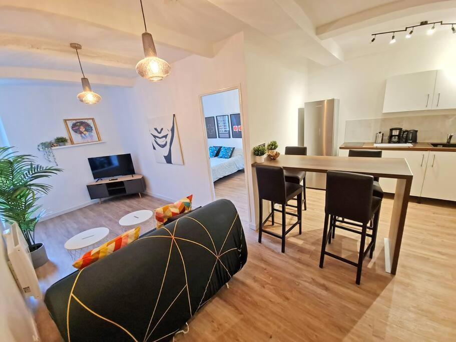 Gregbnb - T2 Design 43M2 - Toulon Est - Wifi Fibre - N2 Екстериор снимка
