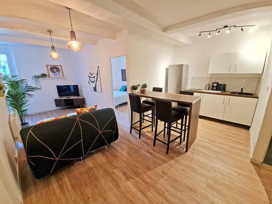 Gregbnb - T2 Design 43M2 - Toulon Est - Wifi Fibre - N2 Екстериор снимка