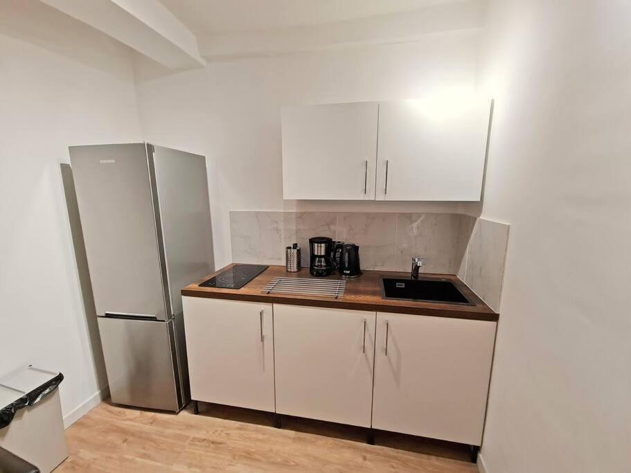 Gregbnb - T2 Design 43M2 - Toulon Est - Wifi Fibre - N2 Екстериор снимка
